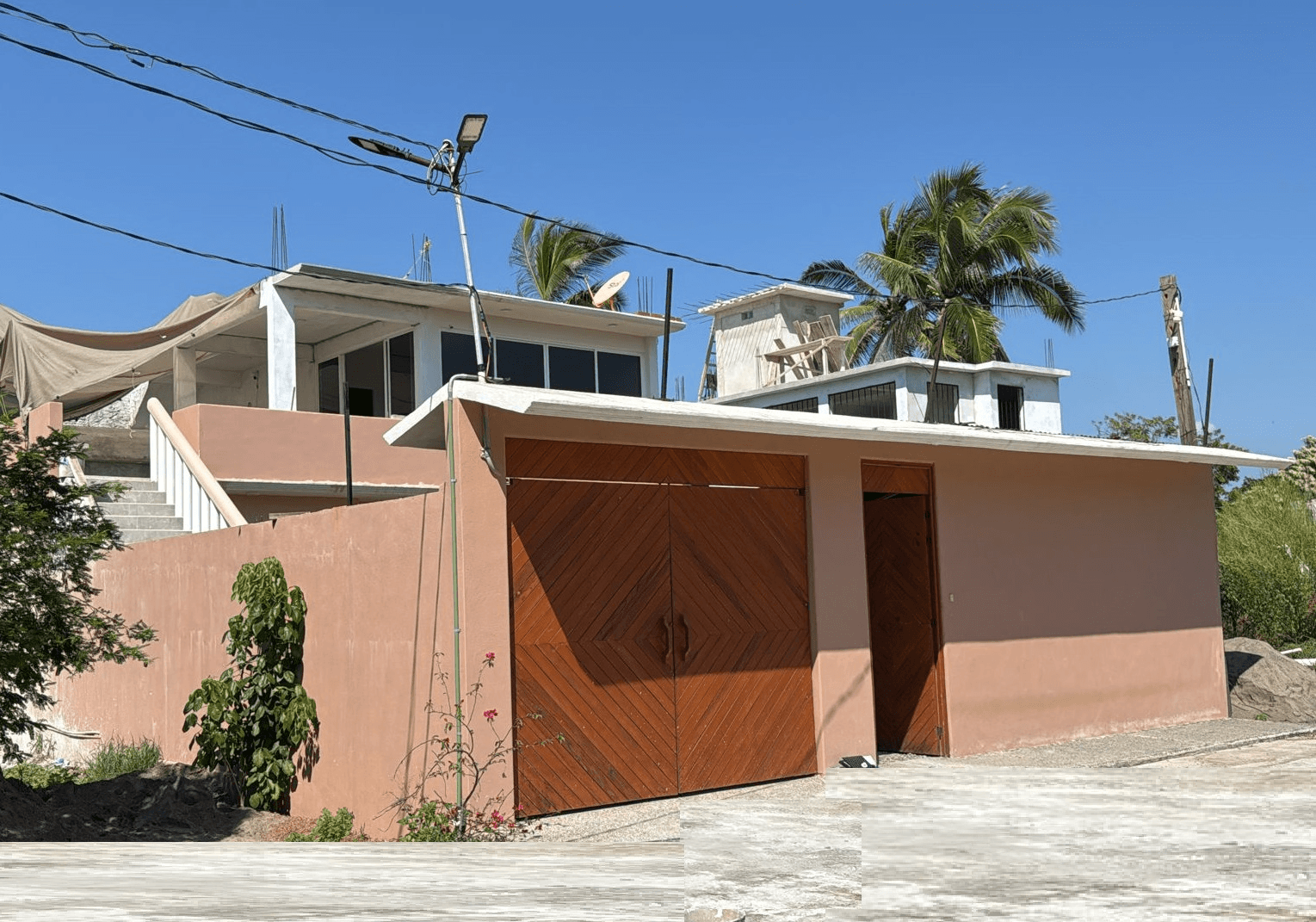 Sección de la Casa Luna