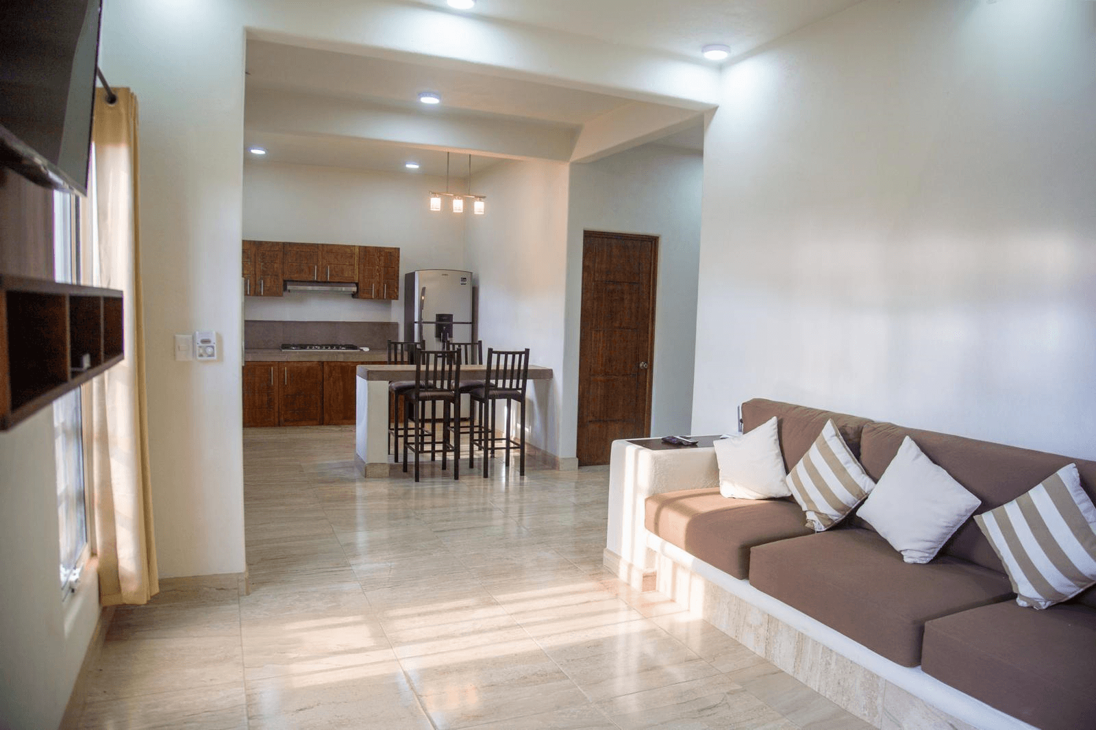 Cocina y Comedor